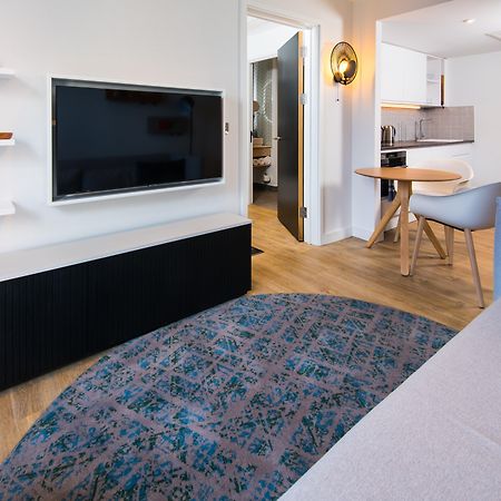 Staybridge Suites Cardiff Extérieur photo