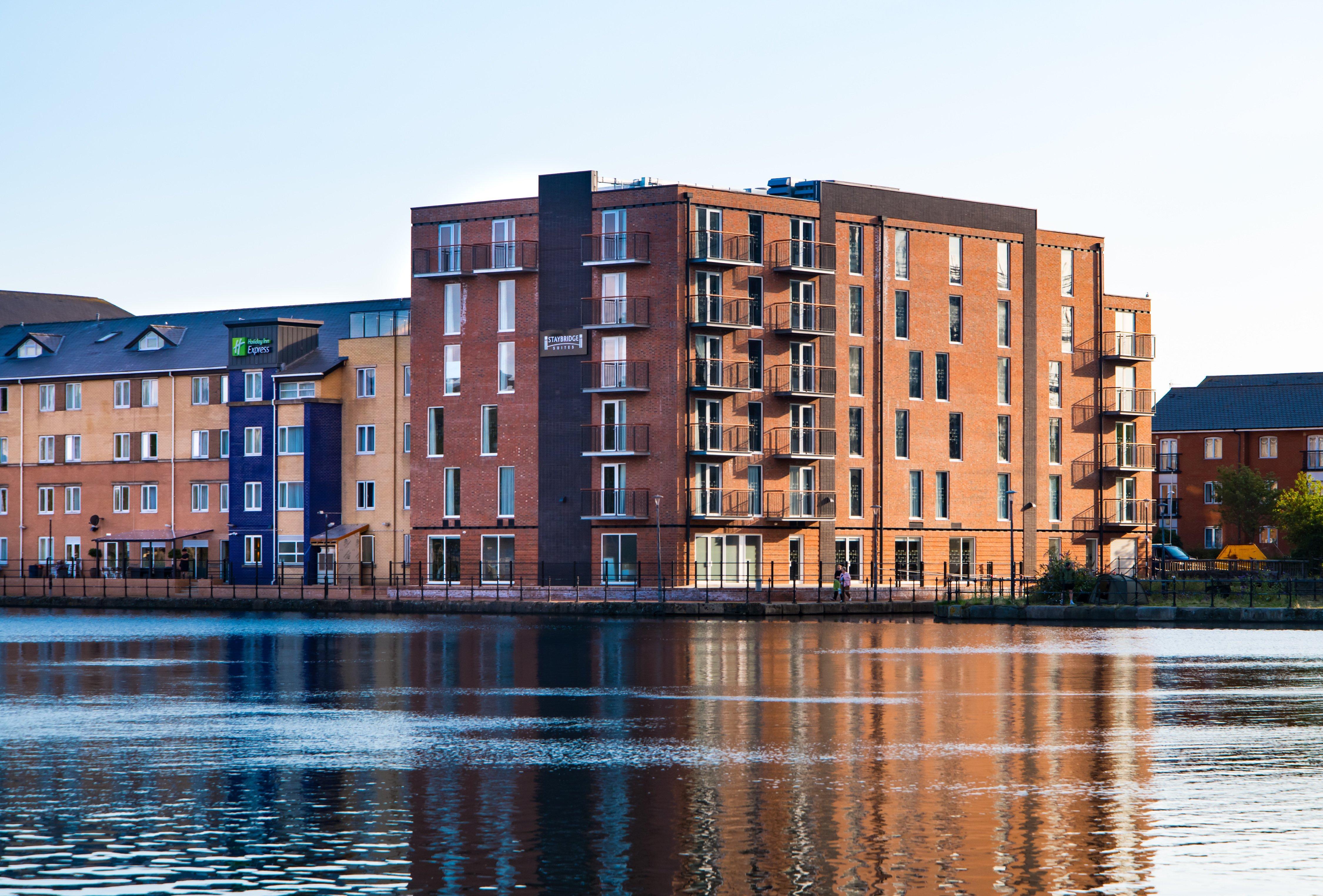 Staybridge Suites Cardiff Extérieur photo