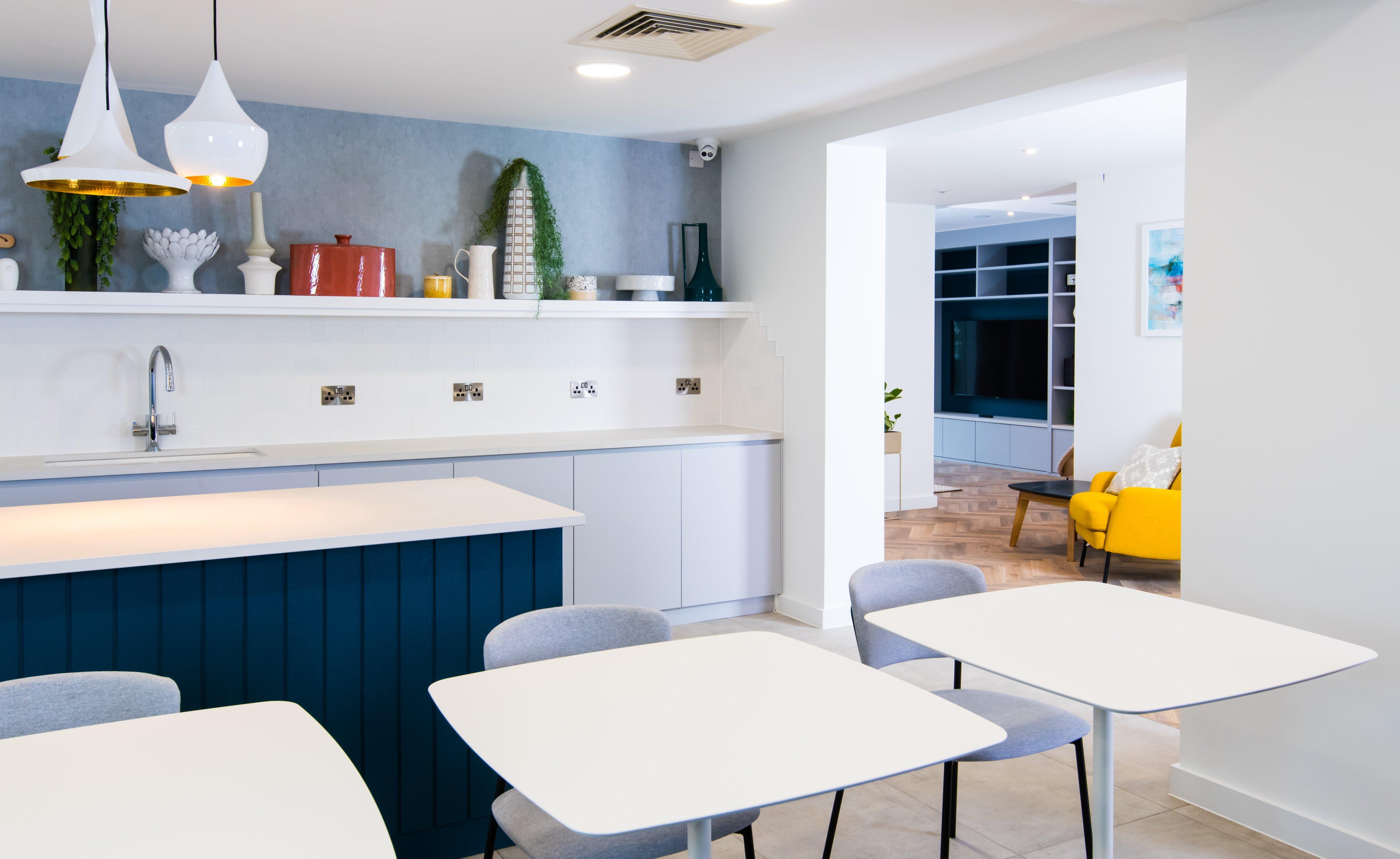 Staybridge Suites Cardiff Extérieur photo
