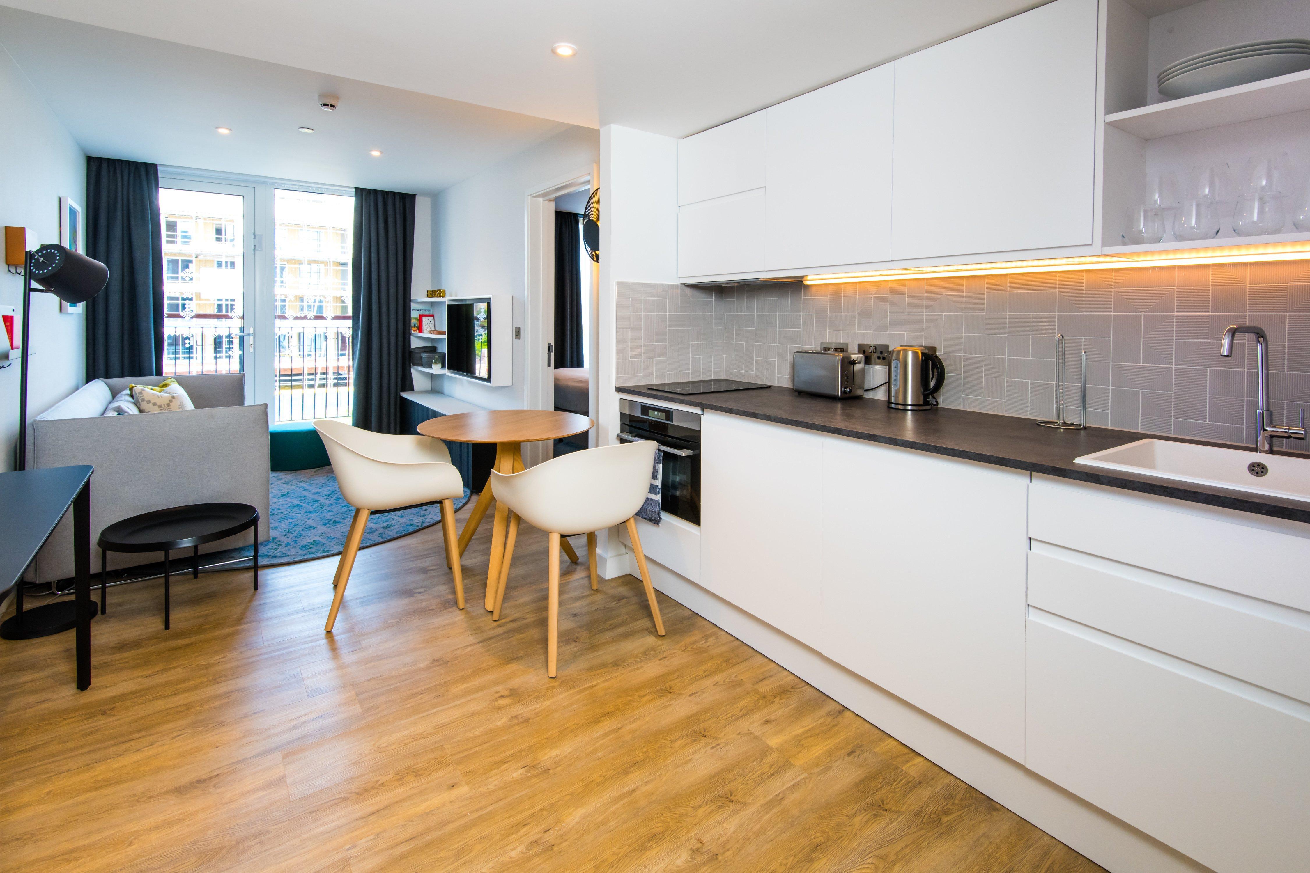 Staybridge Suites Cardiff Extérieur photo